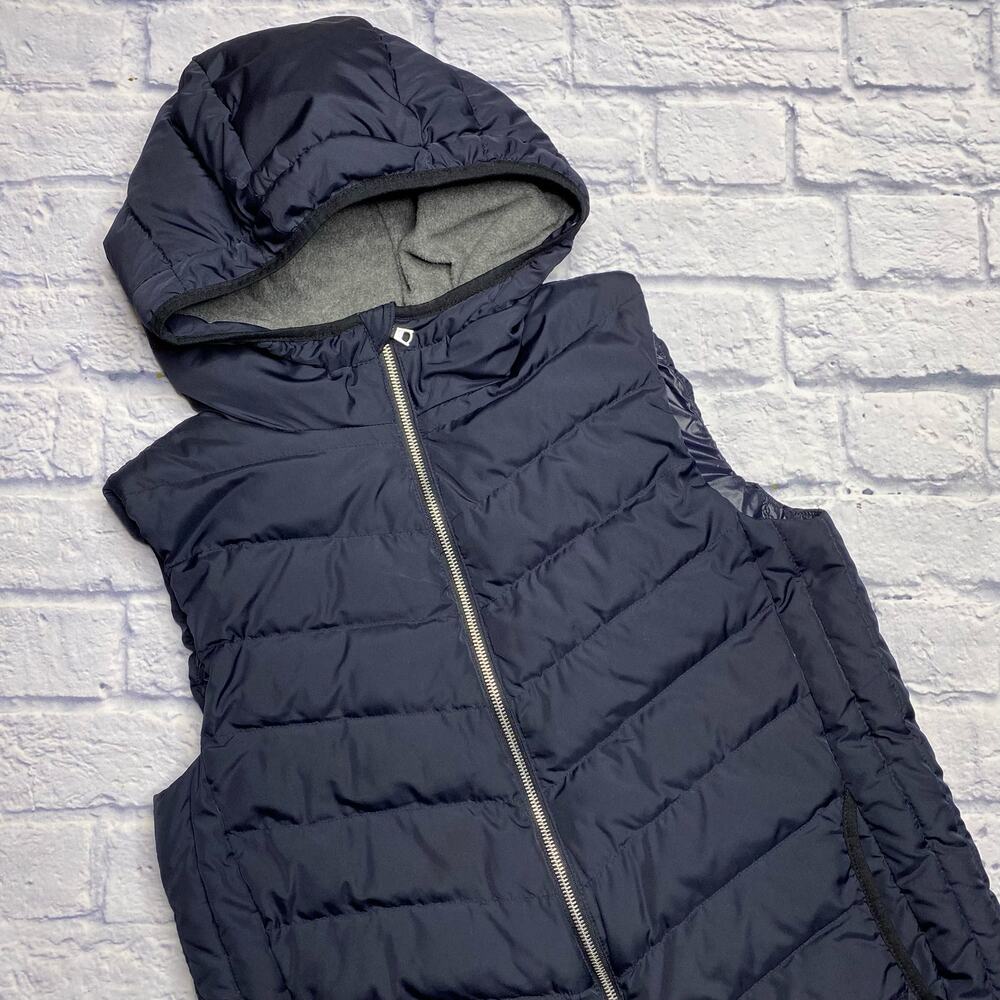 Gap Primaloft Down Alternative Puffer Hooded Vest… - image 2